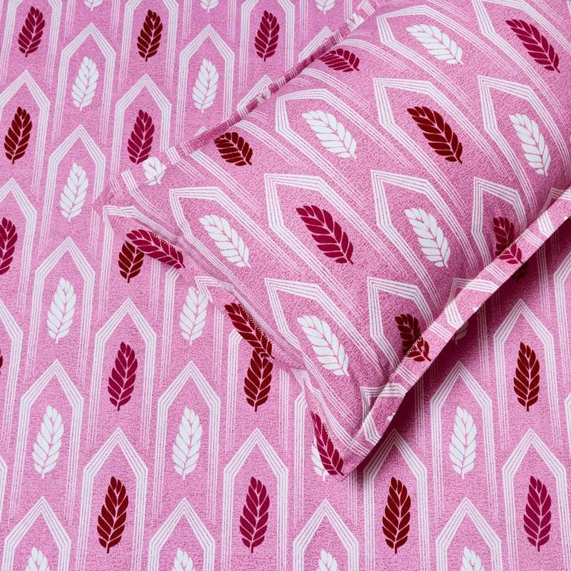 Buy Zolka Leafy Bedsheet - Pink Bedsheets from Vaaree