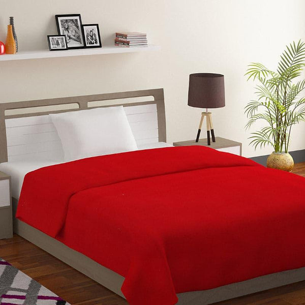 Buy Lora Solid Blanket - Red Blankets from Vaaree