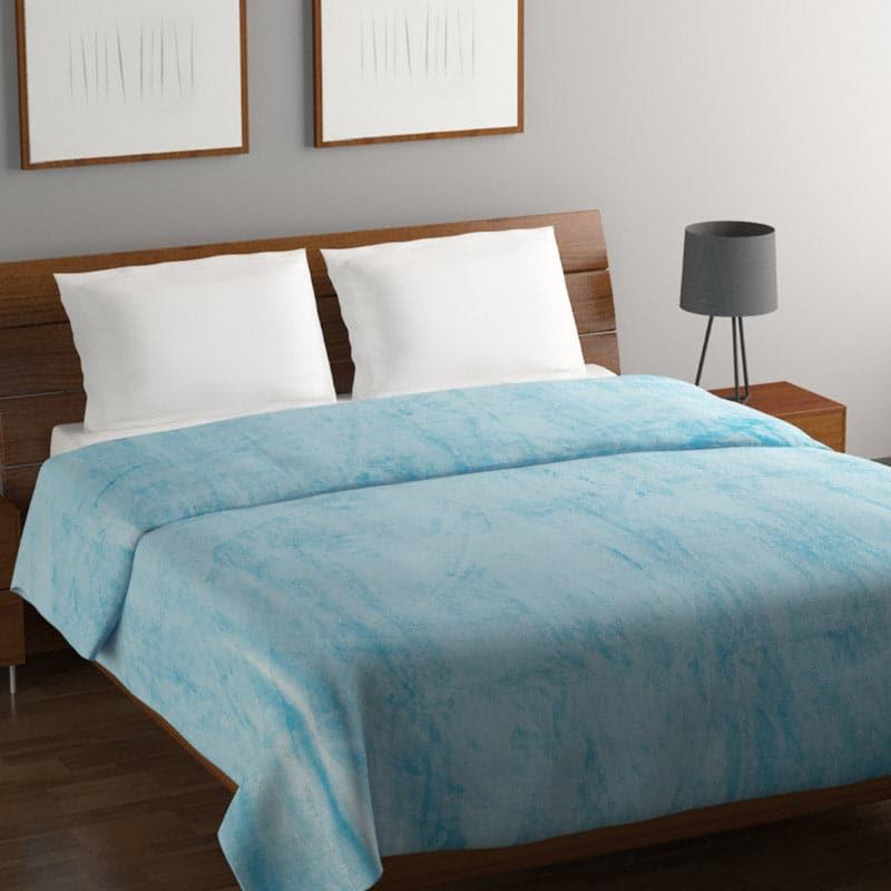 Buy Luxe Hug Blanket - Light Blue Blankets from Vaaree