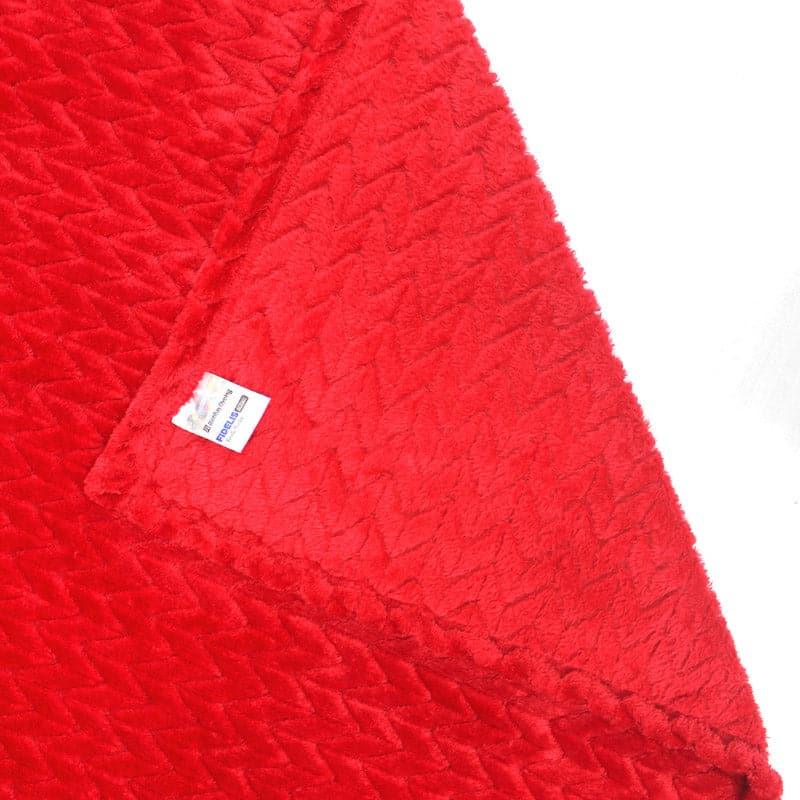 Buy Vadera Solid Blanket - Red Blankets from Vaaree