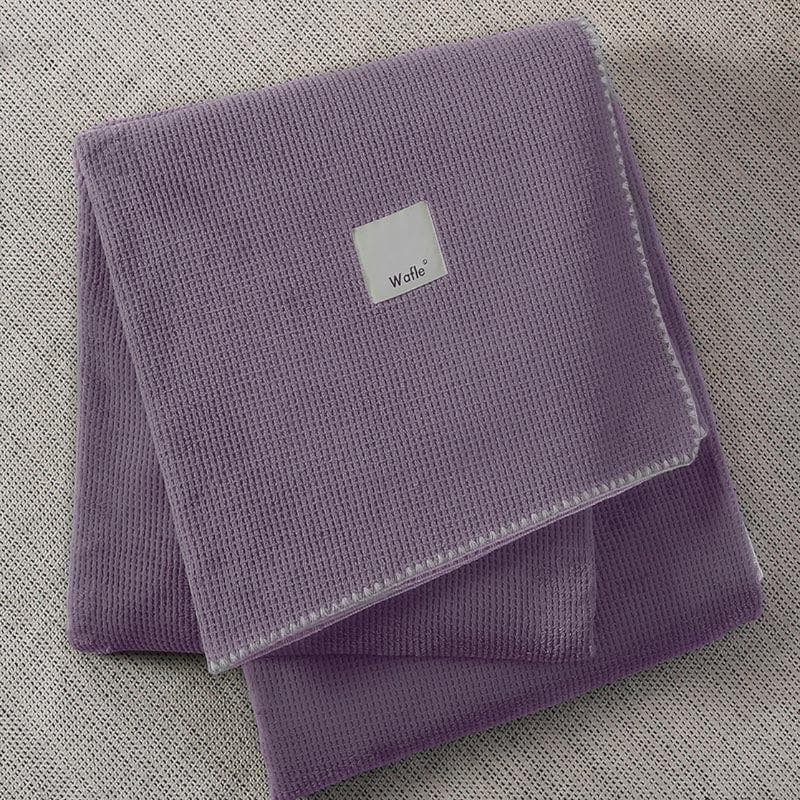 Buy Idyllic Snigu Blanket - Mauve Blankets from Vaaree