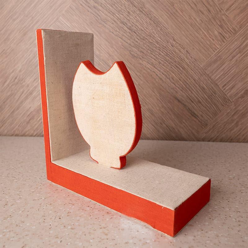 Buy Hoot Hop Book Ends (Owlery Collection) - Set Of Two Book End from Vaaree