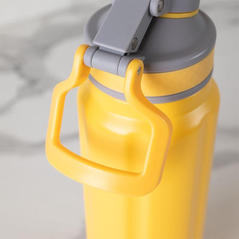 Buy Aqua Alchemy Hot & Cold Thermos Water Bottle (Yellow) - 850 ML Bottle from Vaaree