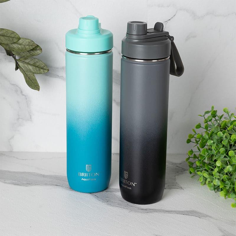 Buy Bristo Quench 750 ML Hot & Cold Thermos Water Bottle (Green & Black) - Set Of Two Bottle from Vaaree