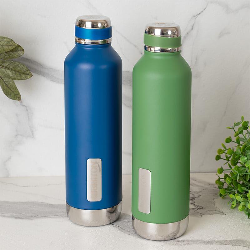 Buy Bristo Sip 750 ML Hot & Cold Thermos Water Bottle (Blue & Green) - Set Of Two Bottle from Vaaree