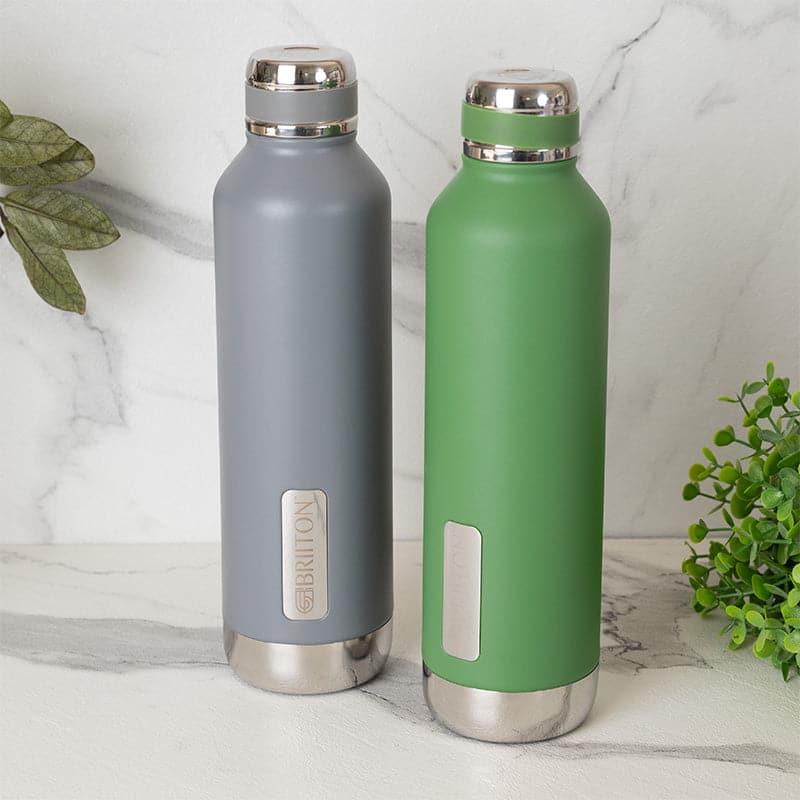 Buy Bristo Sip 750 ML Hot & Cold Thermos Water Bottle (Grey & Green) - Set Of Two Bottle from Vaaree