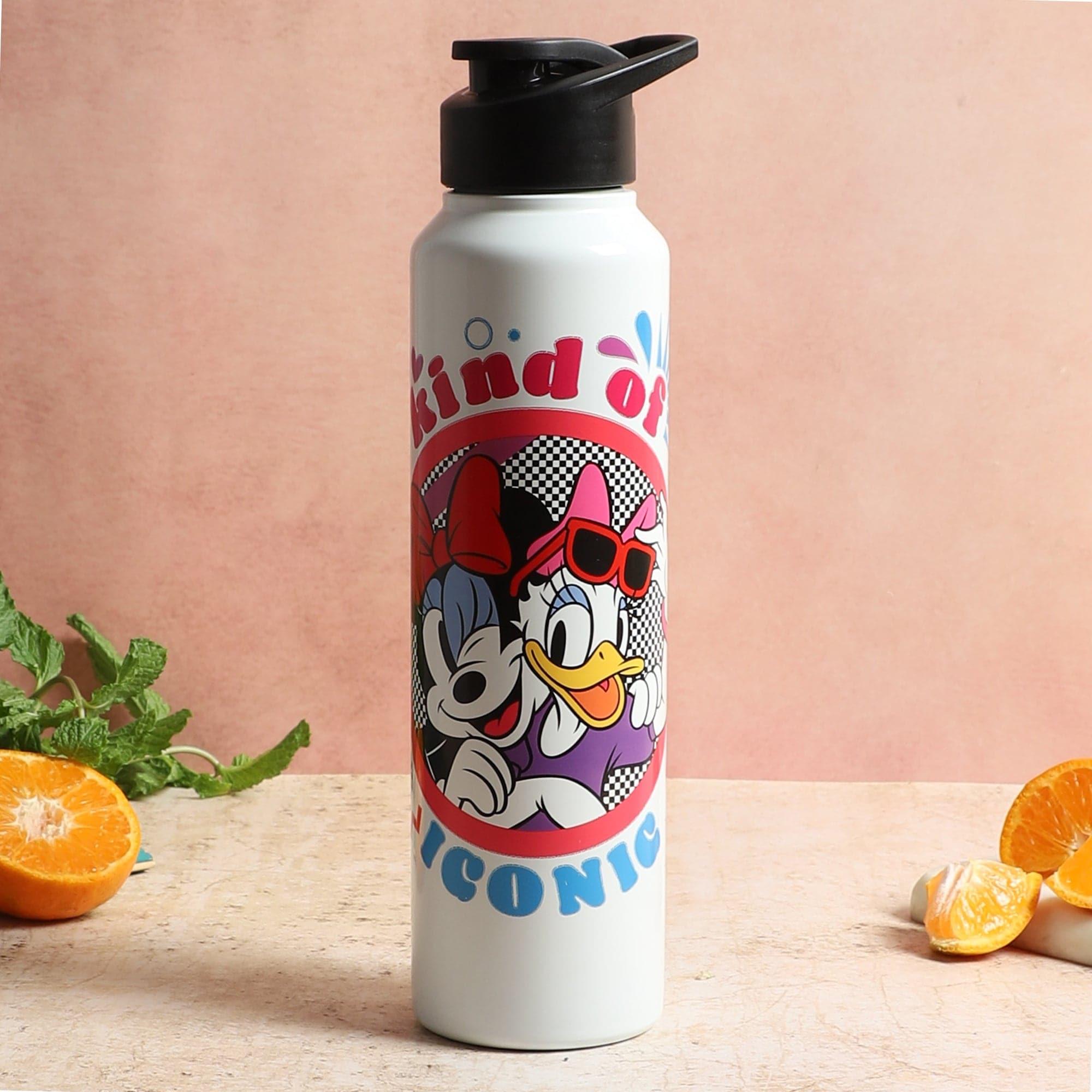 Buy Daisy Duck Sipper Water Bottle - 1000 ML Bottle from Vaaree