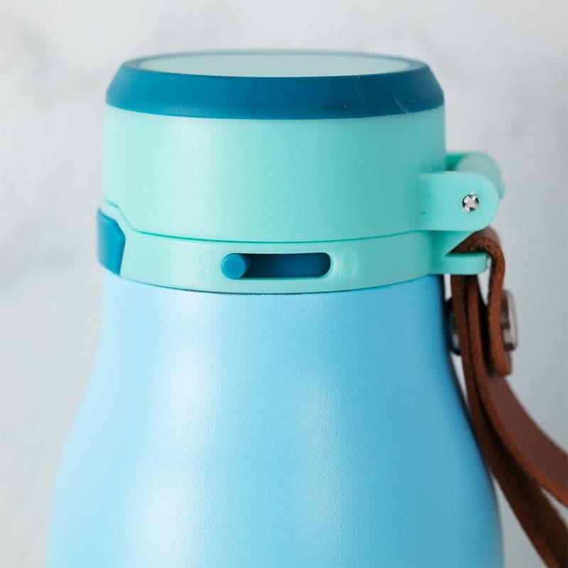 Buy Juno Sip Hot & Cold Thermos Water Bottle (Green & Light Blue) - 750 ML Bottle from Vaaree