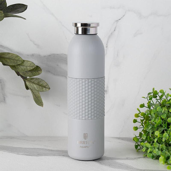 Buy Keno Sip Water Bottle (Grey) - 620 ML Bottle from Vaaree