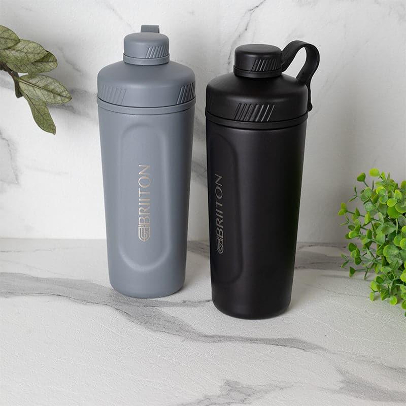 Buy Misa Sip 650 ML Hot & Cold Thermos Water Bottle (Grey & Black) - Set Of Two Bottle from Vaaree