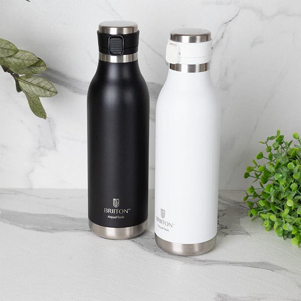 Buy Pristine Sip 750 ML Hot & Cold Thermos Water Bottle (Black & White) - Set Of Two Bottle from Vaaree