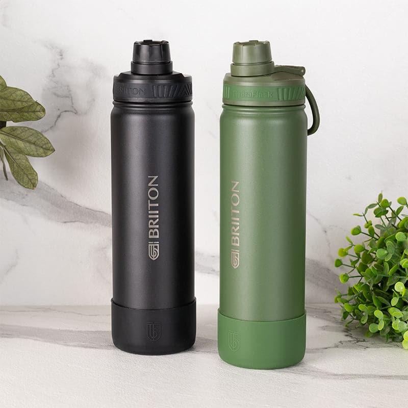 Buy Quench Chic 750 ML Hot & Cold Thermos Water Bottle (Black & Green) - Set Of Two Bottle from Vaaree