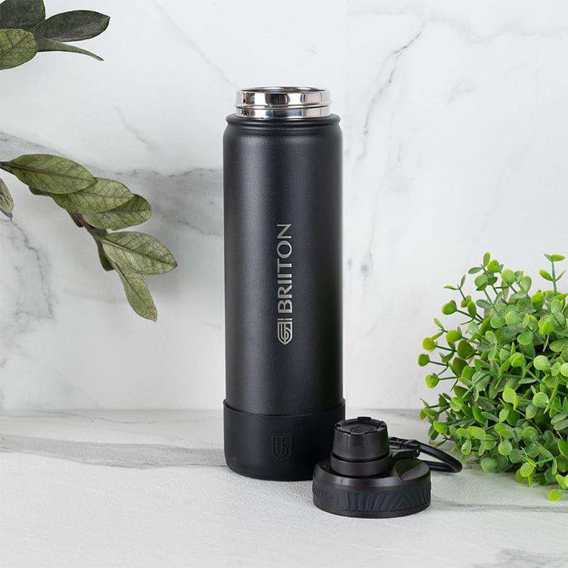 Buy Quench Chic 750 ML Hot & Cold Thermos Water Bottle (Black & Green) - Set Of Two Bottle from Vaaree