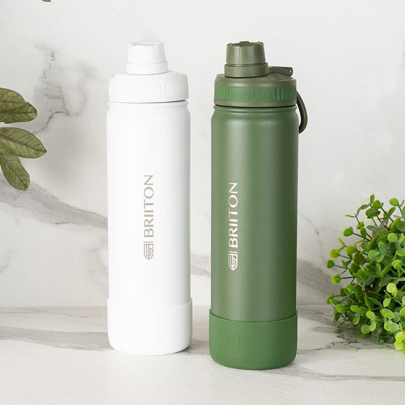 Buy Quench Chic 750 ML Hot & Cold Thermos Water Bottle (White & Green) - Set Of Two Bottle from Vaaree