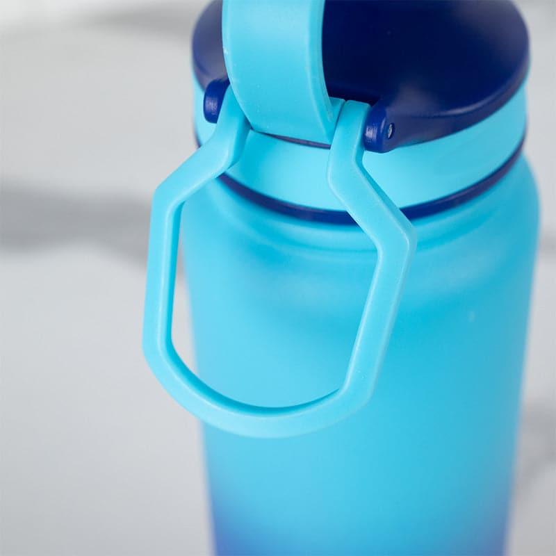 Buy Serene Sip Hot & Cold Thermos Water Bottle (Light Blue & Dark Blue) - 800 ML Bottle from Vaaree