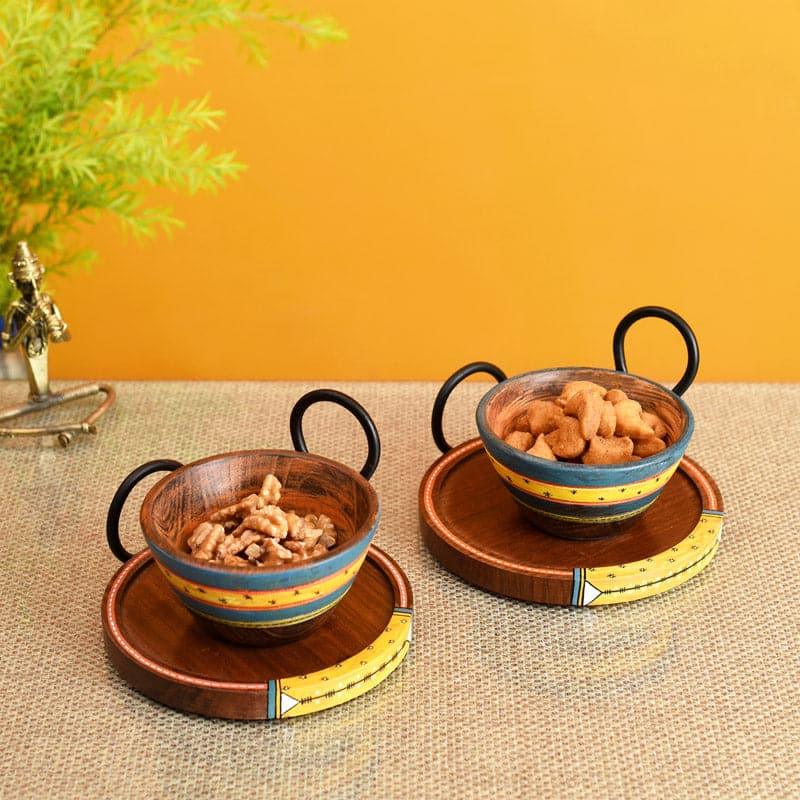 Buy Pitala Wooden Serving Set - Set Of Four Bowl from Vaaree