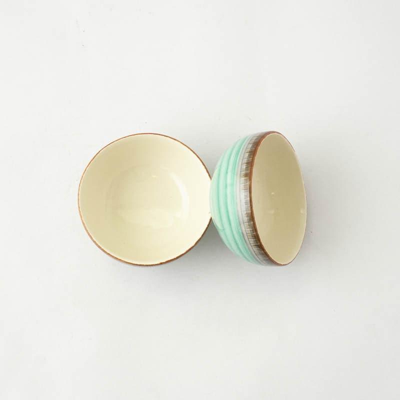 Buy Swirl Ceramic Bowl (Green) - Set Of Two Bowl from Vaaree