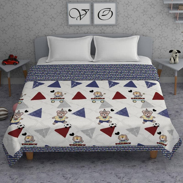 Buy Bear Match Comforter at Vaaree online | Beautiful Comforters to choose from