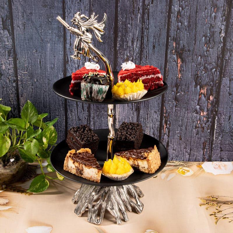 Buy Rusera Cake Stand Cake Stand from Vaaree