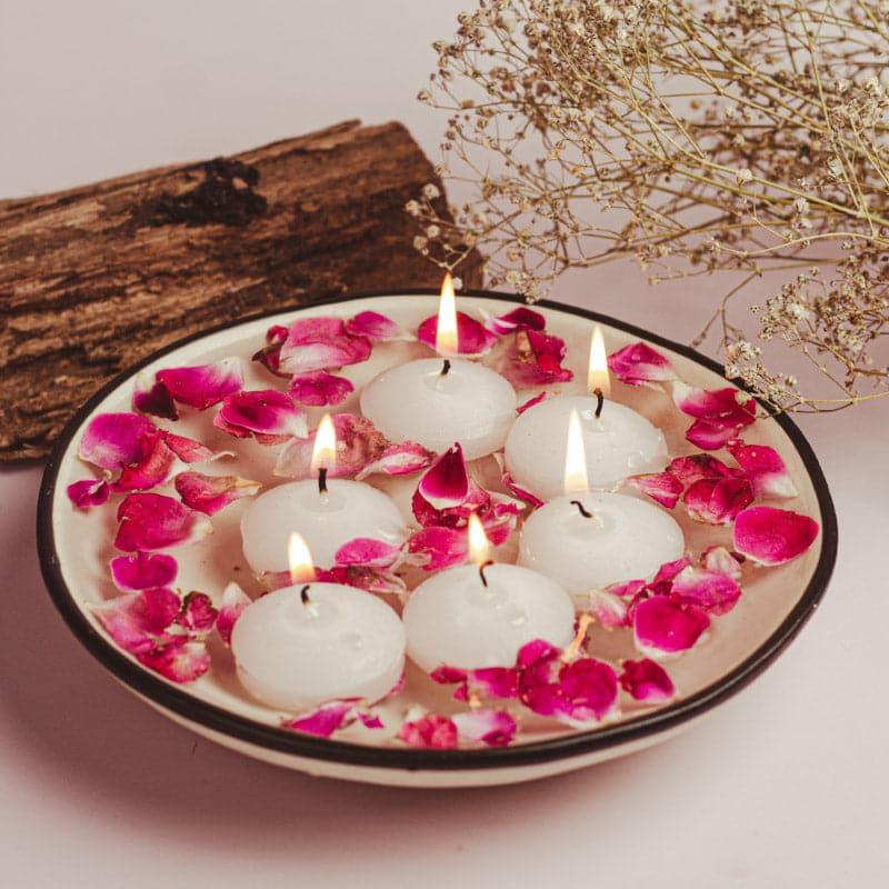 Buy Arran Unscented Tealight Candle - Set Of Twenty Candles from Vaaree