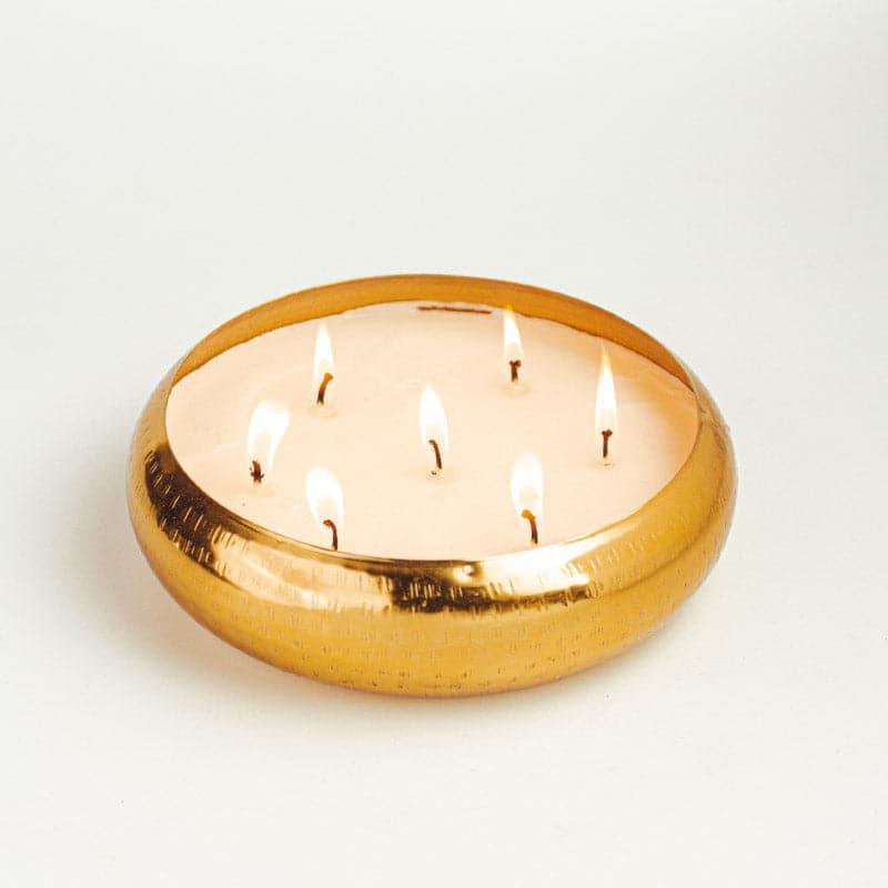 Buy Novara Oudh Scented Bowl Candle - Big Candles from Vaaree