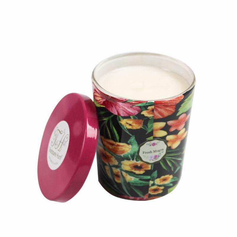 Buy Tropical Tramp Scented Candle Candles from Vaaree