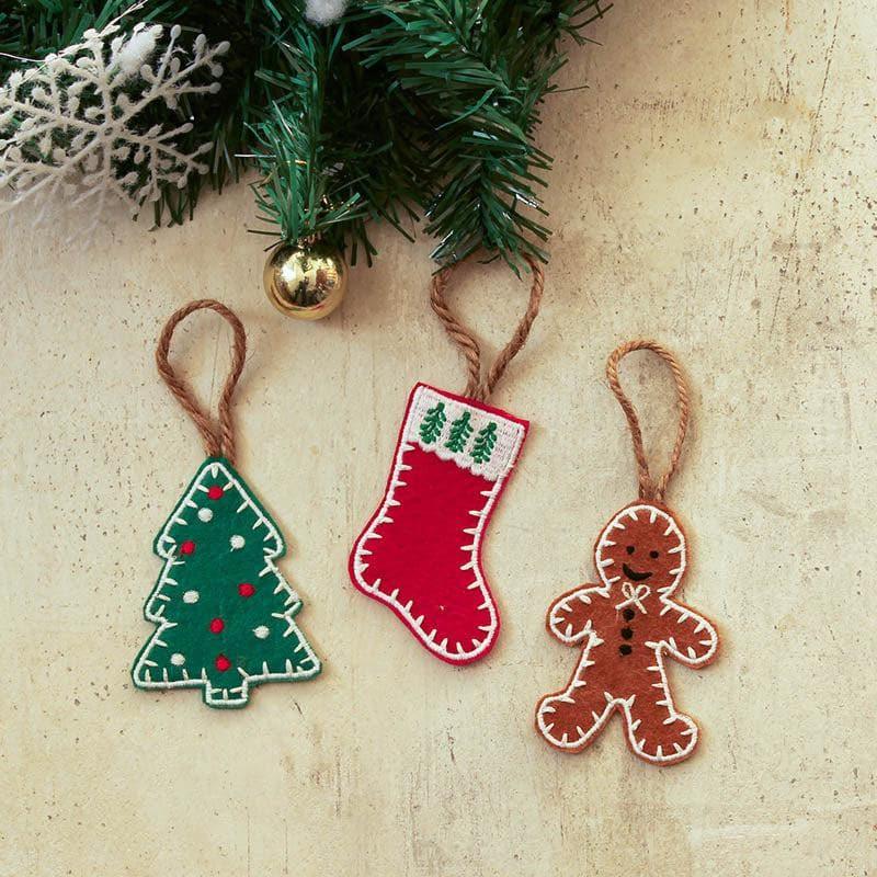 Buy Christmas Ornament - Set Of Three Christmas Ornaments from Vaaree