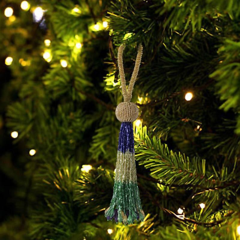 Buy Merry Dangle Tassel- Set Of Four Christmas Ornaments from Vaaree