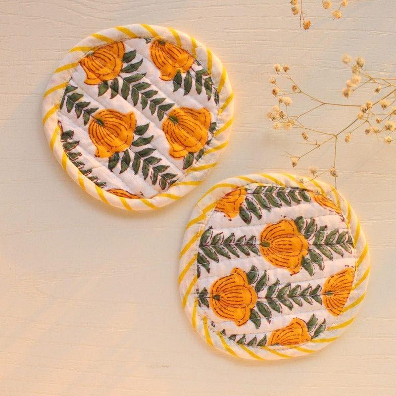 Buy Daffodil Garden Coaster - Set Of Four Coasters from Vaaree