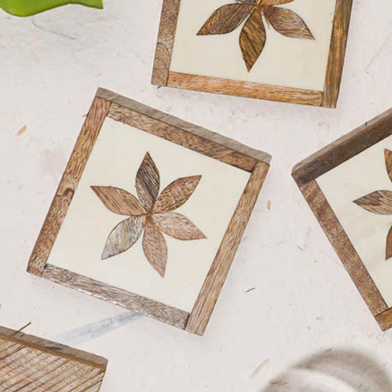 Buy Floral Fuse Coaster - Set Of Four Coasters from Vaaree