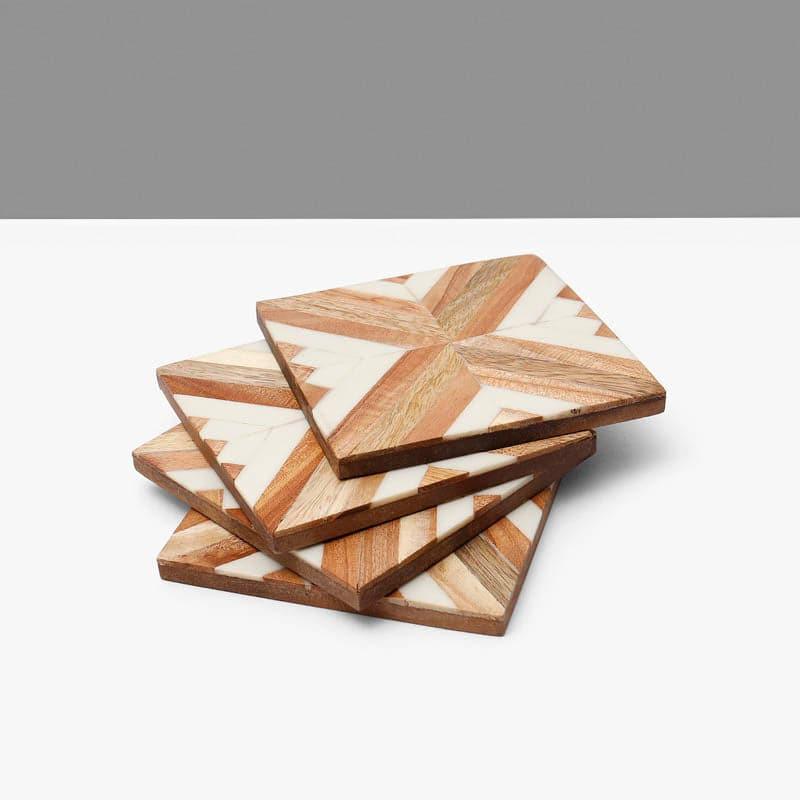 Buy Myrtle Coaster - Set Of Four Coasters from Vaaree