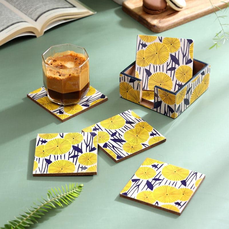 Buy Sunshine Flow Coaster - Set Of Six Coasters from Vaaree