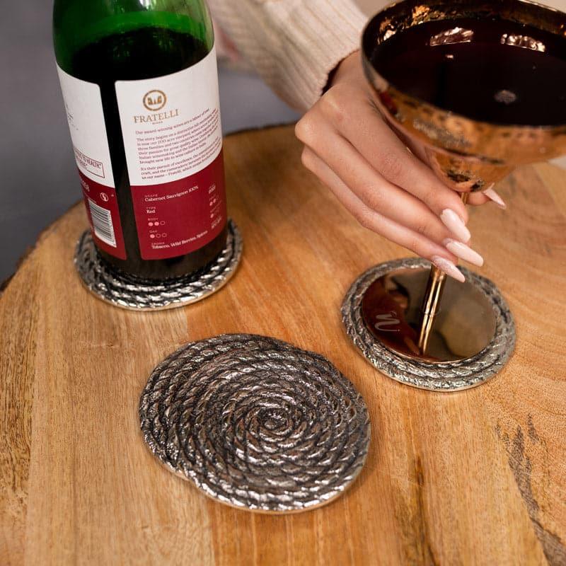 Buy Twisto Timo Coaster - Set Of Four Coasters from Vaaree