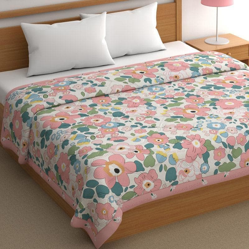 Buy Alastra Floral Comforter Comforters & AC Quilts from Vaaree