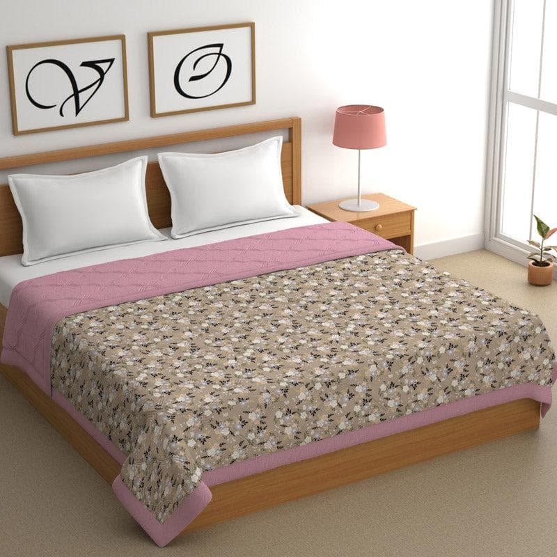 Buy Biara Floral Comforter Comforters & AC Quilts from Vaaree