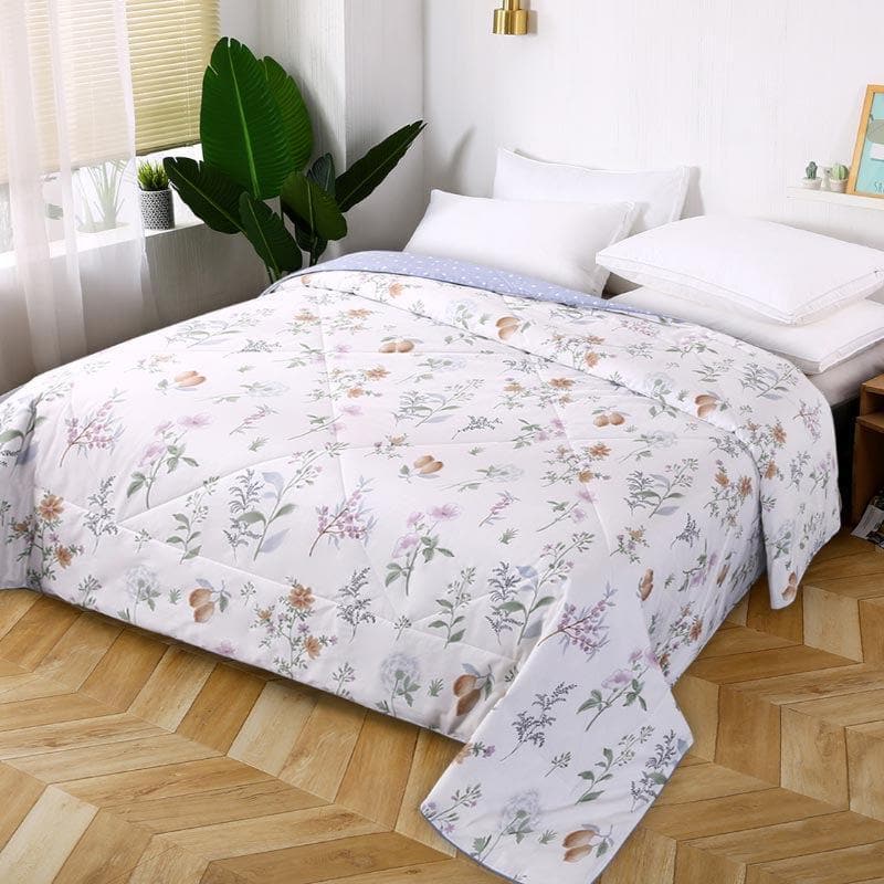 Buy Flowery Grace Comforter Comforters & AC Quilts from Vaaree