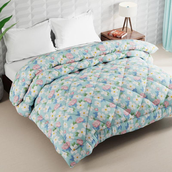 Buy Comforters & AC Quilts - Leya Floral Comforter at Vaaree online
