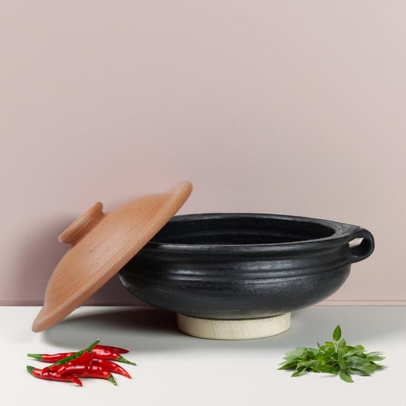 Buy Dilaab Urali Clay Pot With Lid Black 2000 ML / 10 Inches Handi from Vaaree