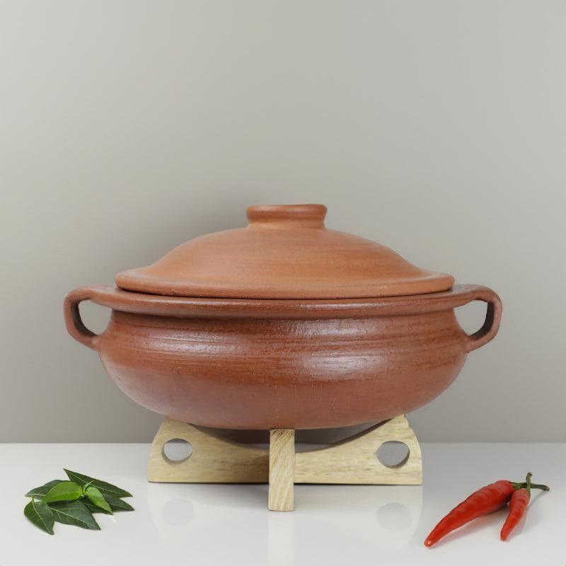 Buy Dilaab Urali Clay Pot With Lid Brown 1000 ML / 8 Inches Handi from Vaaree