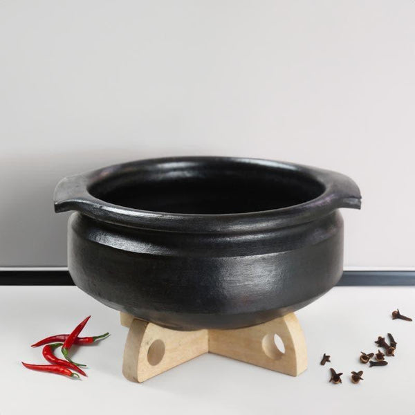 Buy Vritra Clay Pot Black 2000 ML / 9 Inches Handi from Vaaree