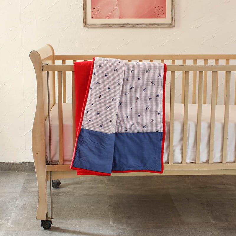 Buy The Champ Chimp Quilt Crib Quilts from Vaaree