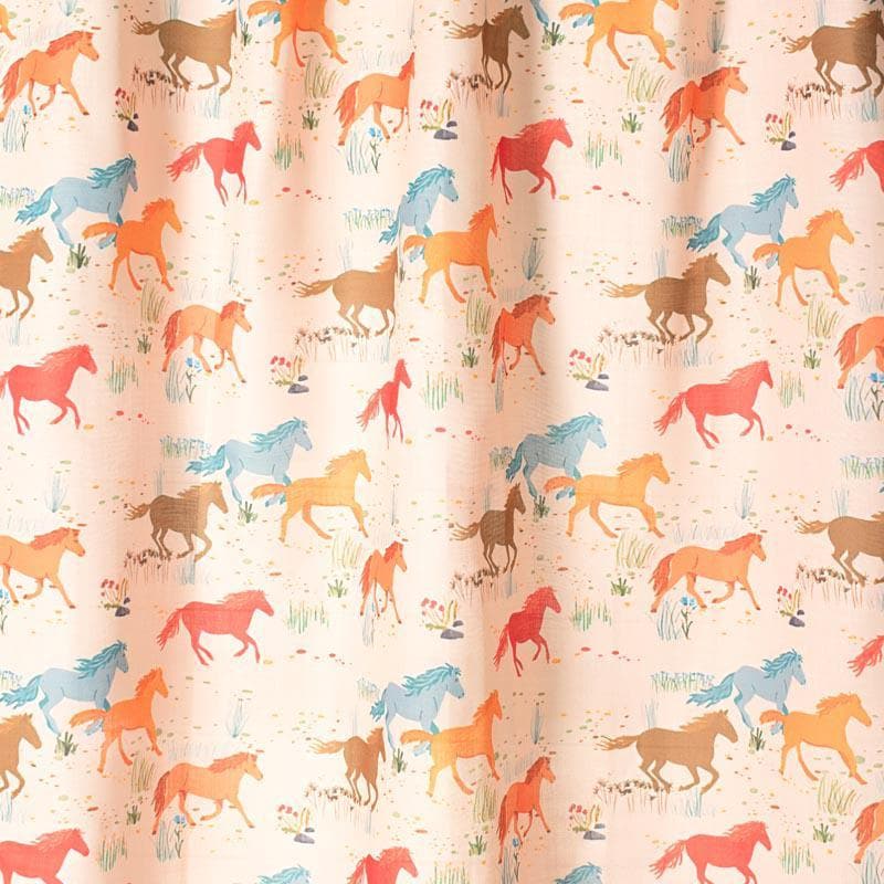 Buy Galloping Tails Curtain Curtains from Vaaree