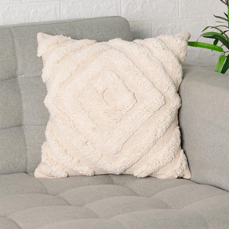 Buy Concentric Diamonds Cushion Cover Cushion Covers from Vaaree