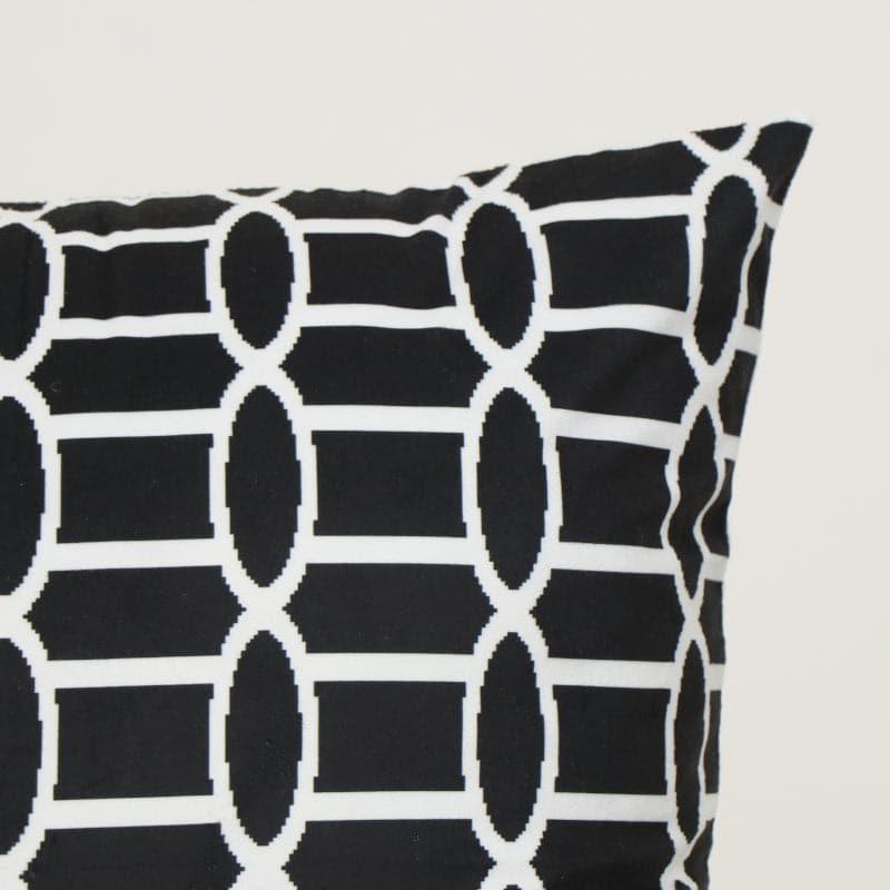 Buy Guniq Cushion Cover Cushion Covers from Vaaree