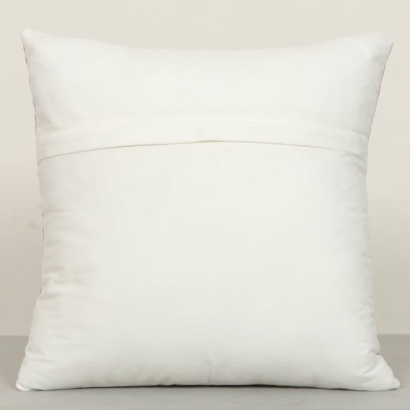 Buy Guniq Cushion Cover Cushion Covers from Vaaree