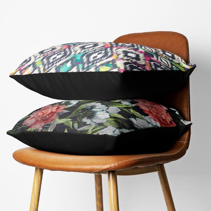 Buy Nirgo Jigo Cushion Cover - Set Of Two Cushion Covers from Vaaree