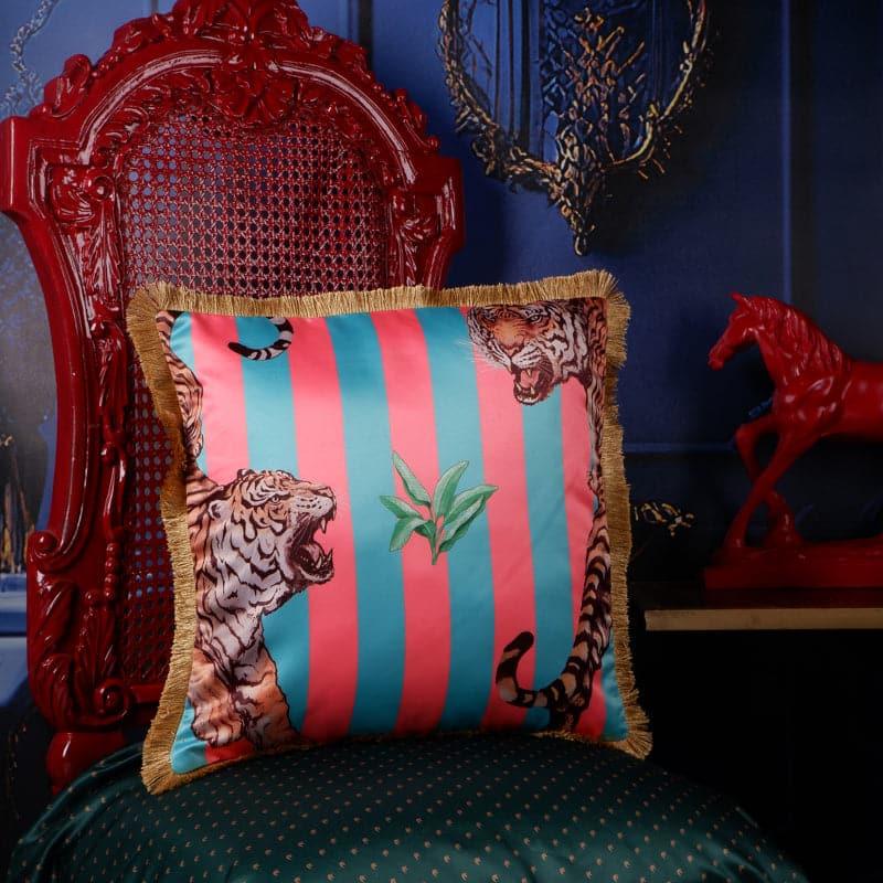 Buy Tiger Trail Cushion Cover - Green Cushion Covers from Vaaree