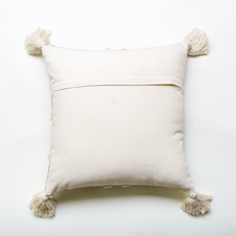 Buy Winnie Cushion Cover Cushion Covers from Vaaree