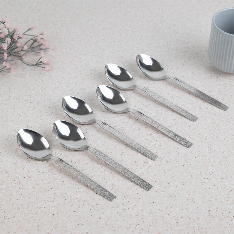 Buy Ibona Dessert Spoon - Set Of Six Cutlery Set from Vaaree