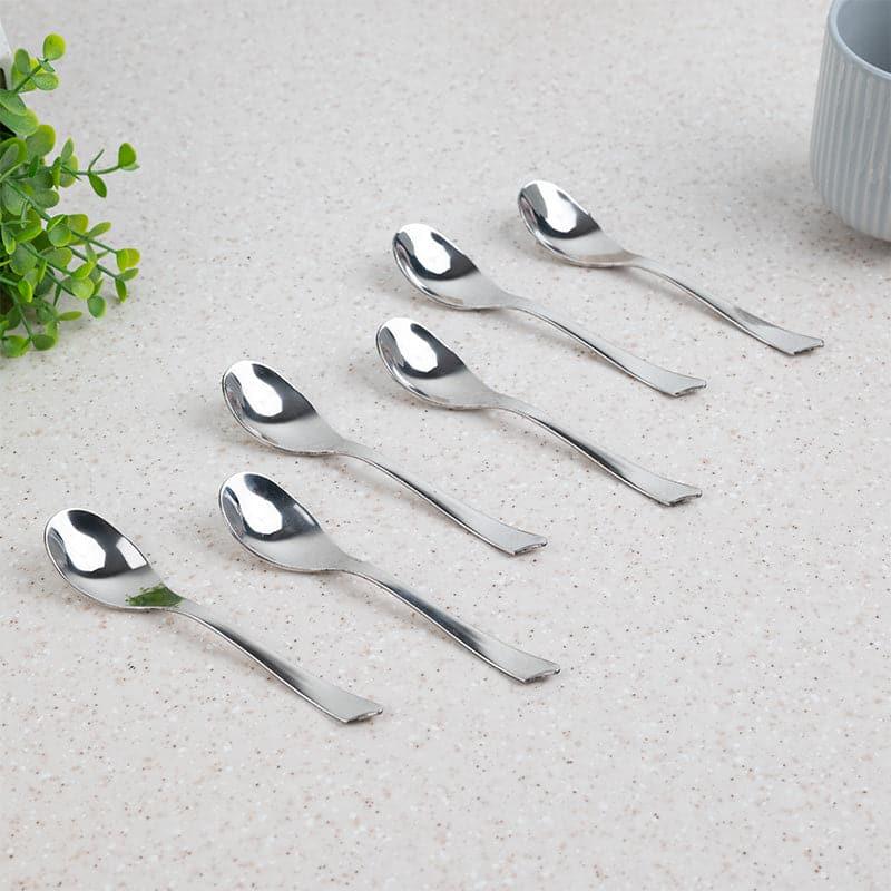 Buy Mivana Dessert Spoon - Set Of Six Cutlery Set from Vaaree